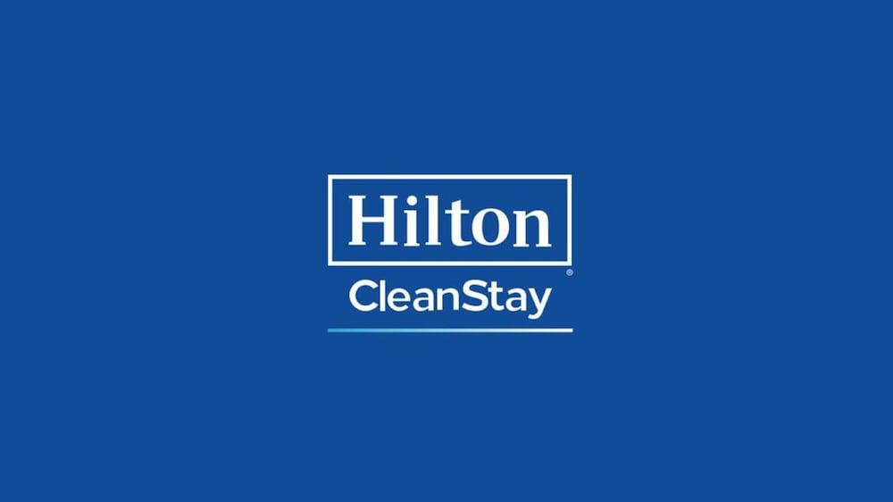 Hotel Home2 By Hilton Wayne North